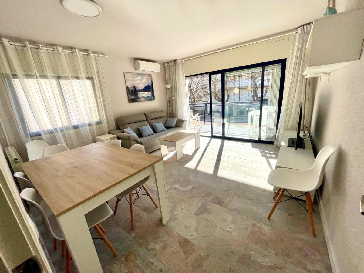 Maria Voramar Leilighet Cambrils Eksteriør bilde